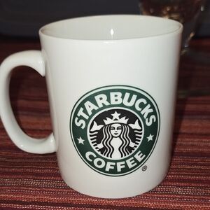 pre-owned excellent condition Starbucks 8 oz porcelain coffee mug 2006